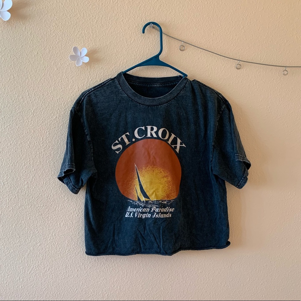 Brandy Melville st.croix top